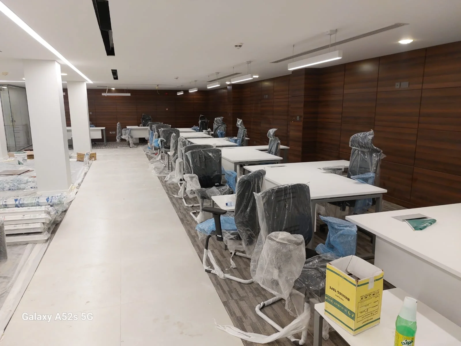 اعمال التشطيبات مع شركة الحارثية المحدودة — 11