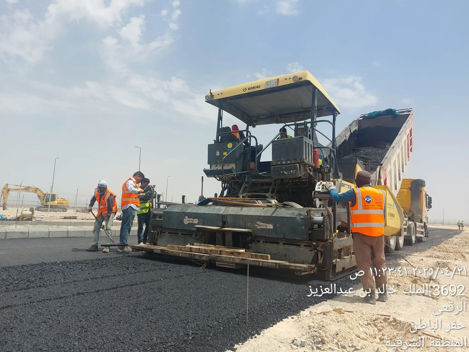 اعمال توريد وتنفيذ الاسفلت لشركة التاج للتجارة والصناعة المحدودة — 12