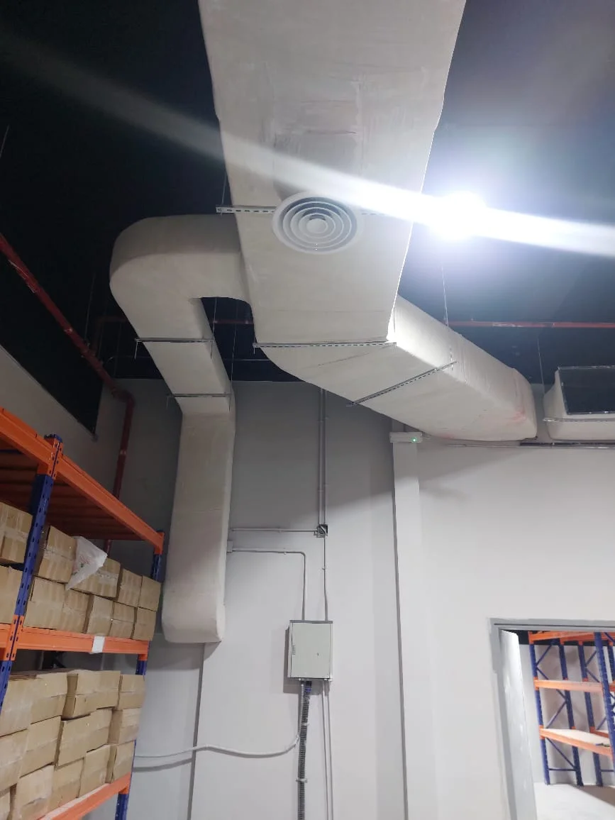 اعمال توريد وتركيب التكييف المركزي مع شركة اعمال سنمار للمقاولات — 3