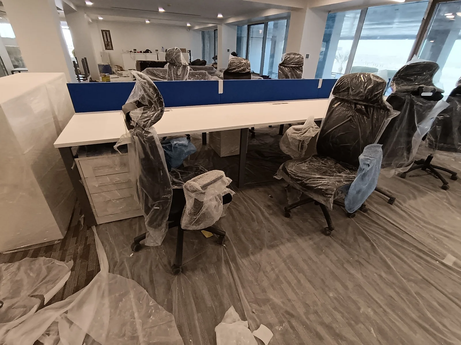 اعمال التشطيبات مع شركة الحارثية المحدودة — 14