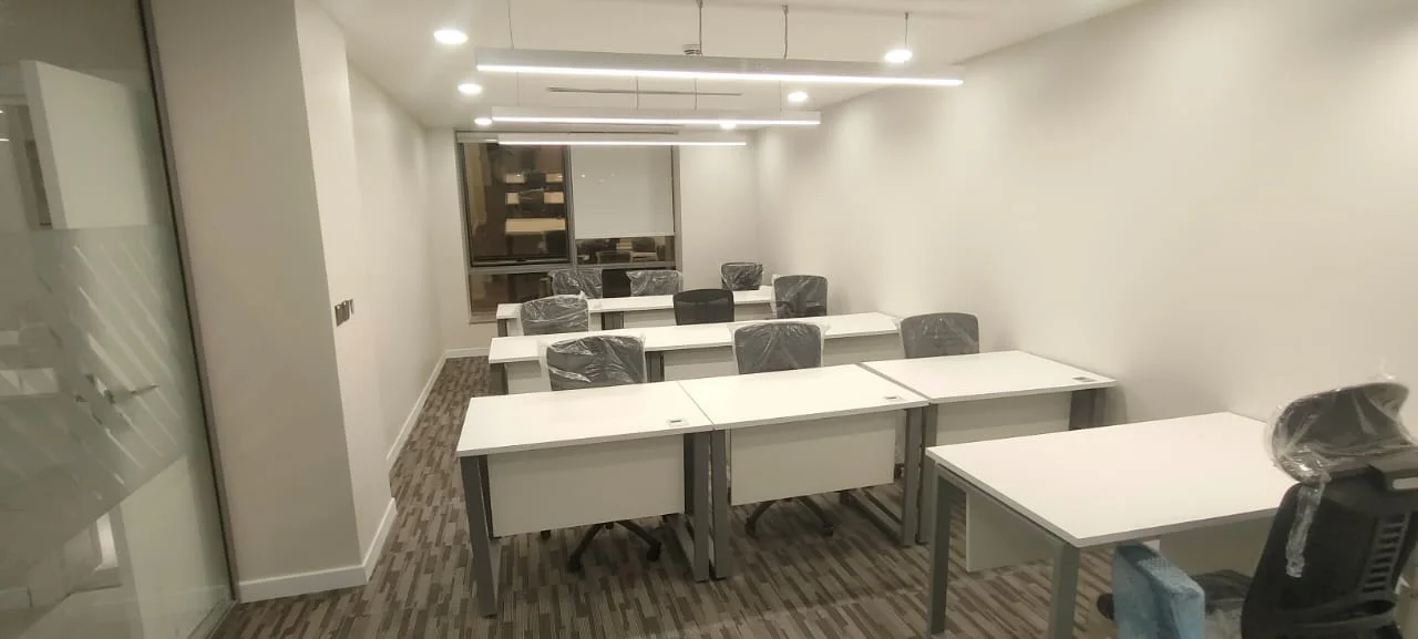 اعمال التشطيبات مع شركة الحارثية المحدودة — 17